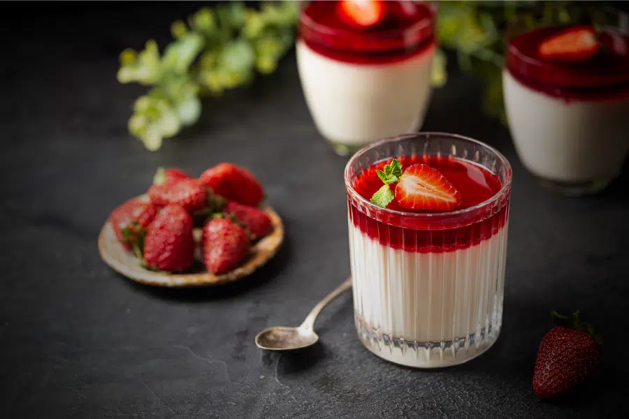 Panna Cotta aux Fruits Rouges