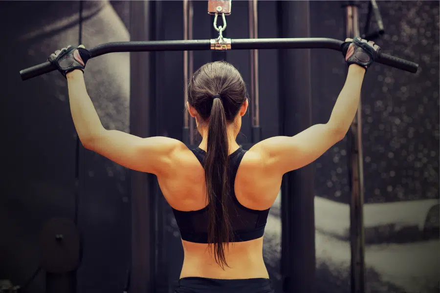 Musculation à la Salle de Sport de MAGICFIT Maisons Laffitte