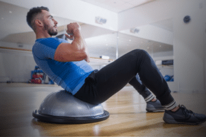 Gainage avec le Bosu Musculation