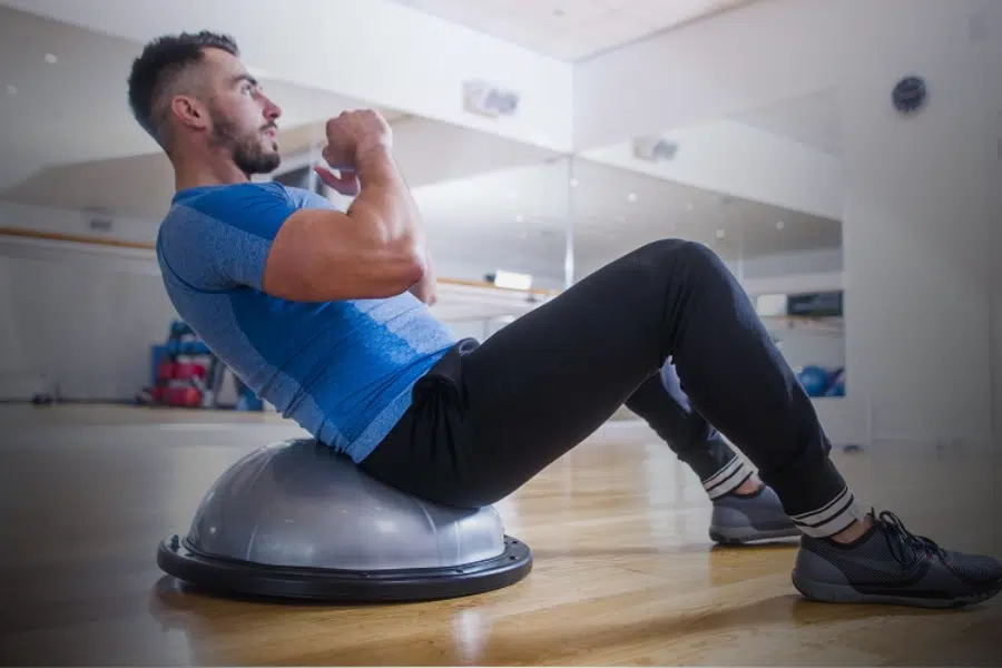 Gainage avec le Bosu Musculation